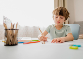 „Želeo bih da budem televizor, da me porodica sluša kad govorim“