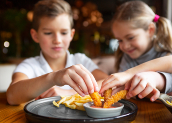 Rezultatni analize pokazali da hrana koju deca vole sadrže kancerogene materije