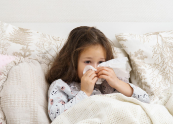 Sezona respiratornih infekcija – važnost redovnog ispiranja nosa kod dece