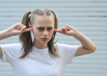 Tinejdžer vas ne sluša? Nauka je na njihovoj strani, evo i zašto