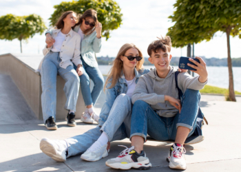 Zabrinjavajući podaci: Raste broj dece koja ulaze u pubertet pre osme godine