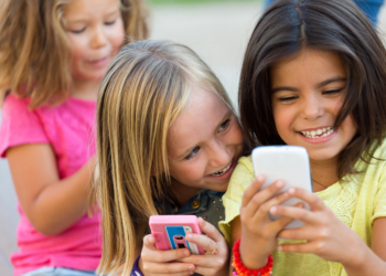 SZO: Države treba da regulišu korišćenje smartfonova kao i duvana zbog sumnje da izazivaju problematično ponašanje