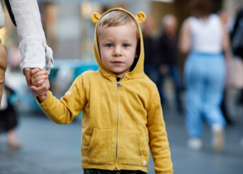 Dete je počelo da udara druge u vrtiću. Šta je razlog i kako to da rešite