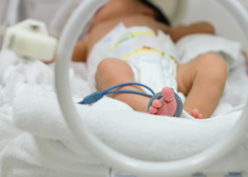 Pampers Preemie Protection – pelene za prevremeno rodjene bebe – Svaki dodir je zagrljaj